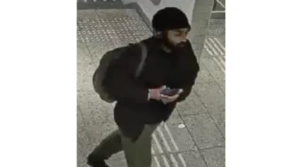 Man gezocht voor verkrachting in de bosjes nabij metrostation Strandvliet in Amsterdam op 27 juli 2025