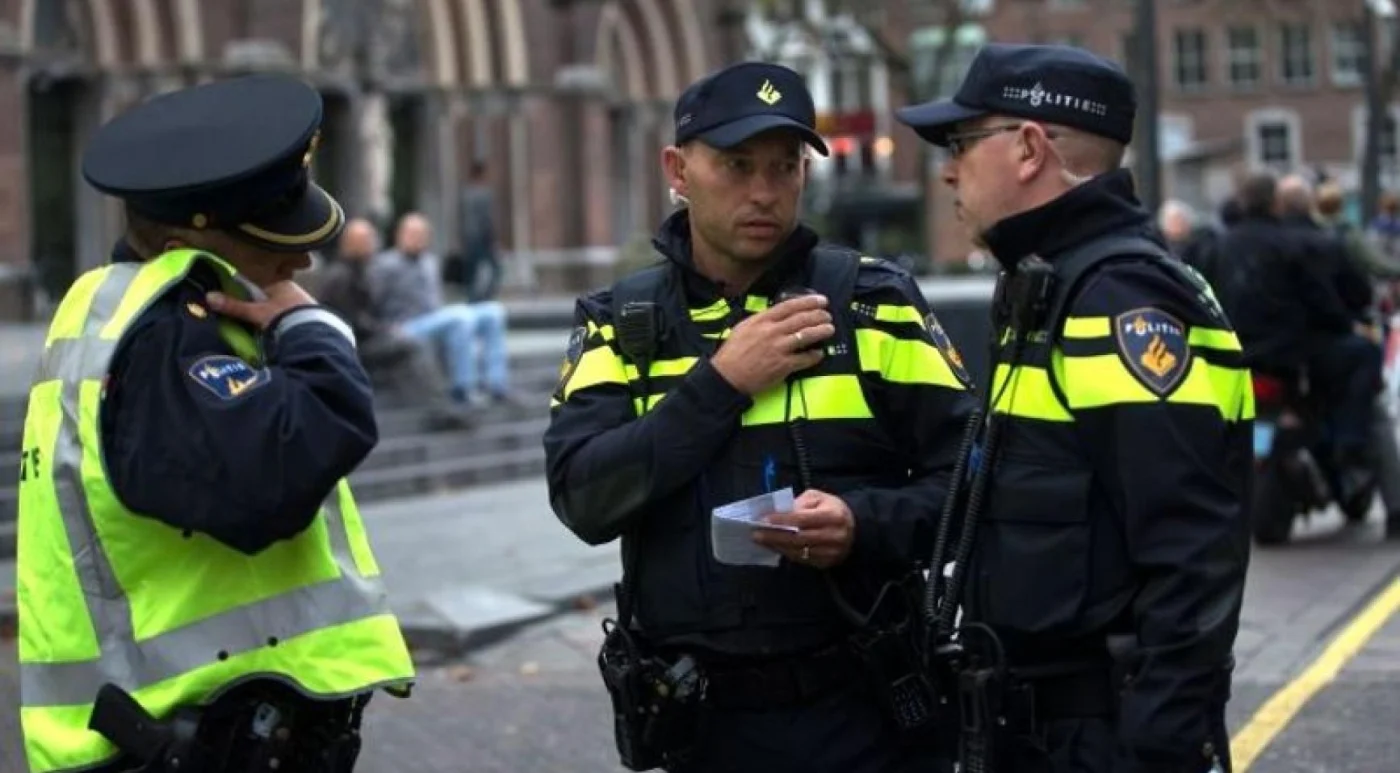 Verdachte aangehouden na reeks explosies bij woningen in Assen